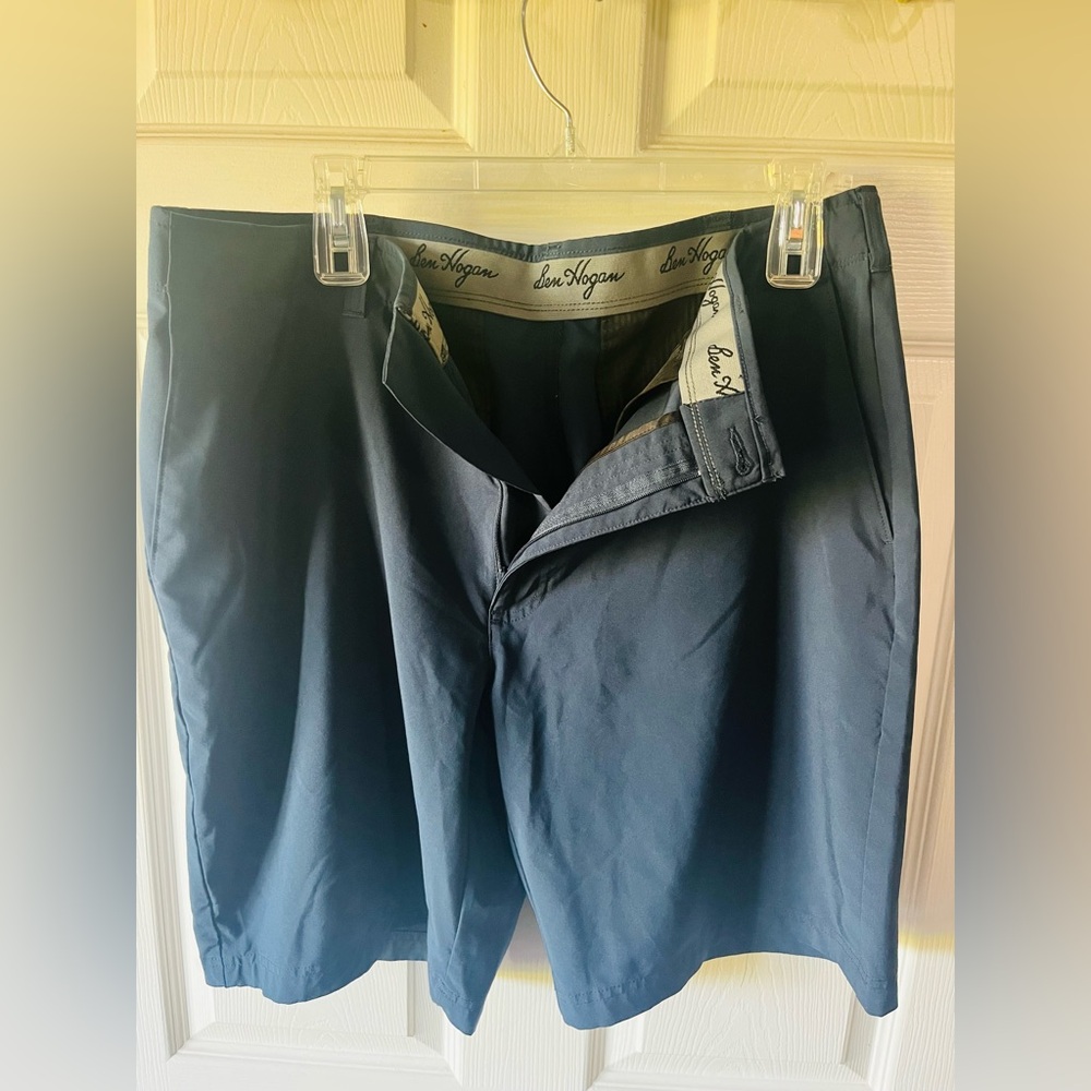 Hogan Navy and Gray Golf Shorts with Branded Waistband